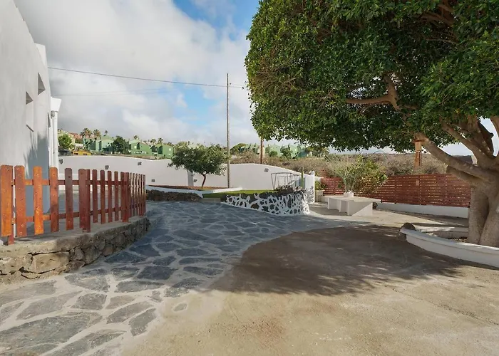 Holiday home Pisaverde, A Peaceful Haven Between The Sea And Teide