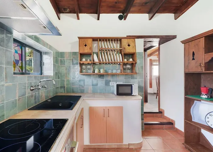 Pisaverde, A Peaceful Haven Between The Sea And Teide